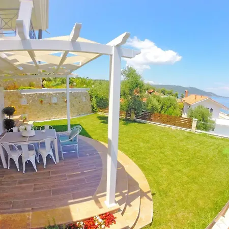Vista Al Mar By Luxlikehome Villa Paliouri