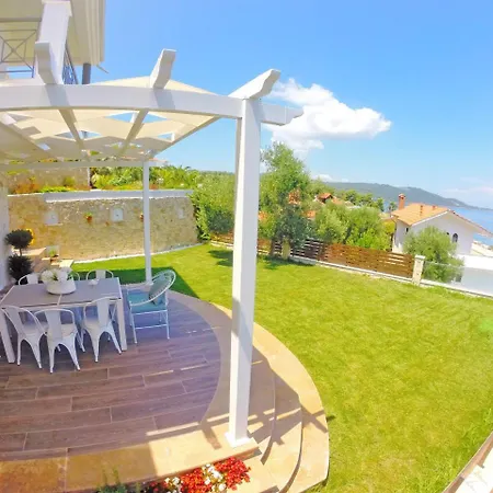 Vista Al Mar By Luxlikehome Villa Paliouri